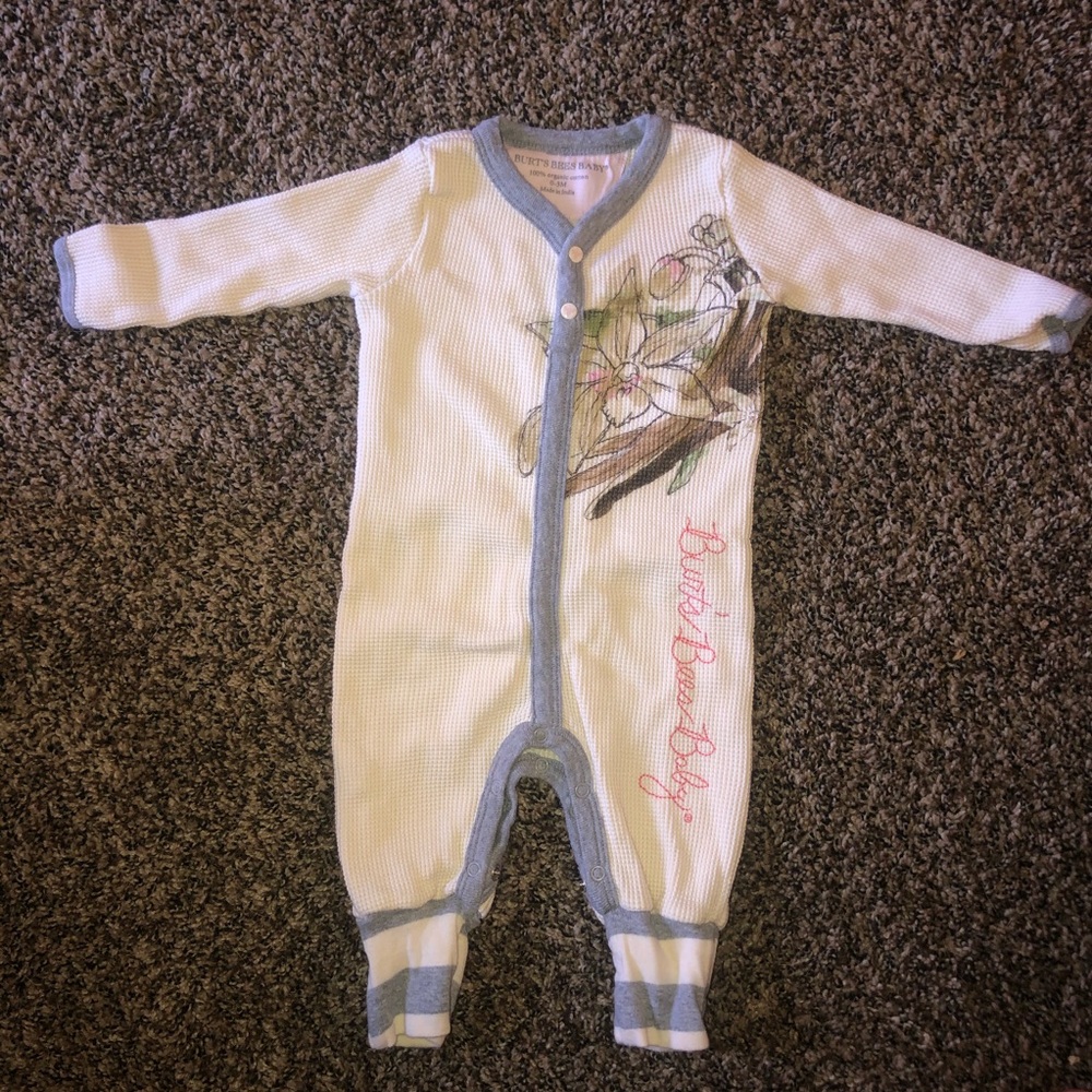 Burt’s Bees baby suit - Picture 1 of 3